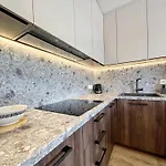 Iii Apartment Split