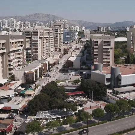 شقة Iii سبليت